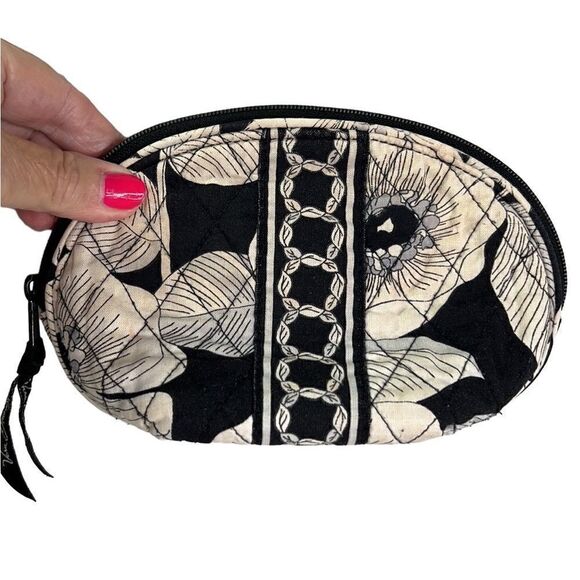 Vera Bradley Camilla Medium Cosmetic Bag - Picture 1 of 4